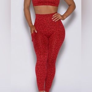 Bombshell Sportwear Leggings Large